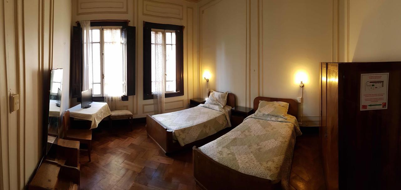 Paris Londres Hotel Santiago del Cile