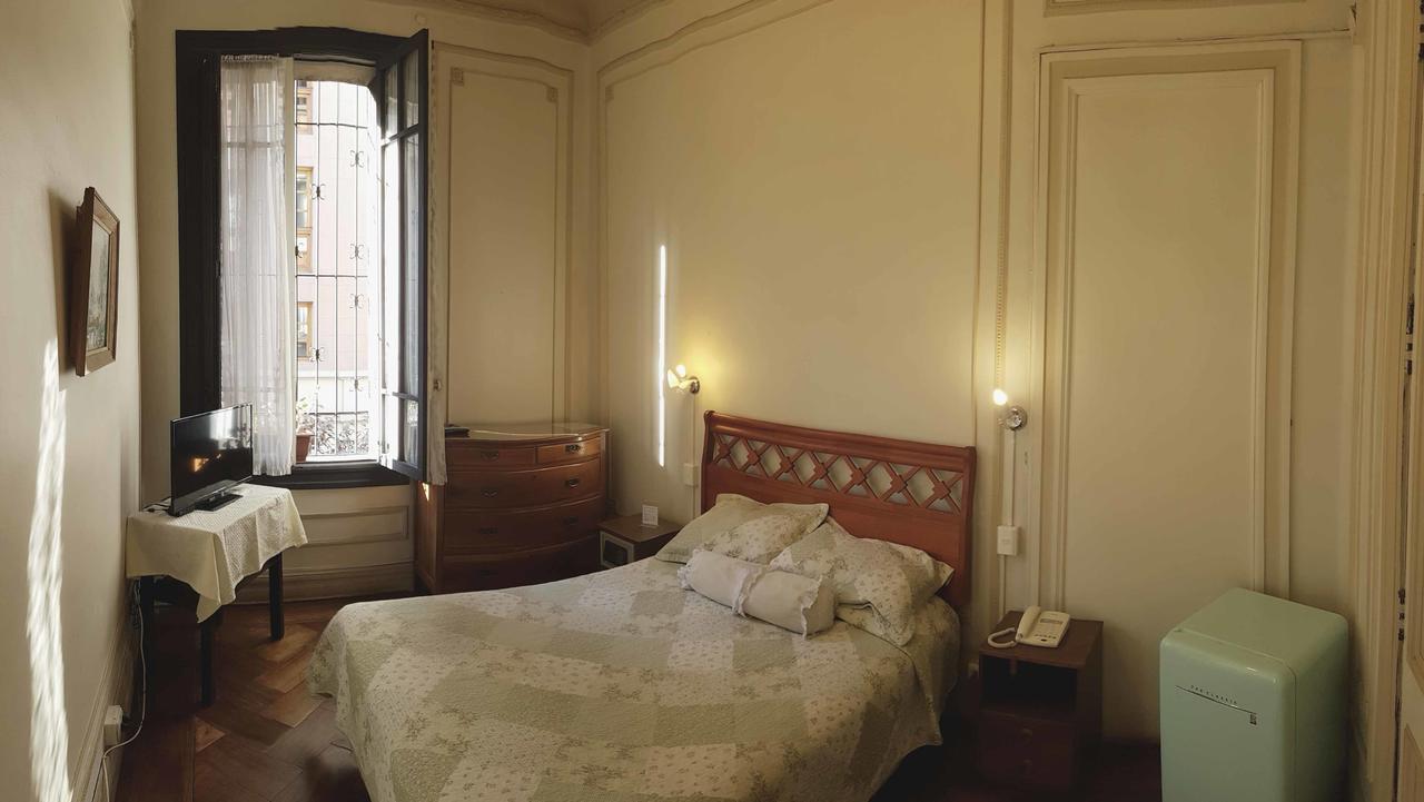 Paris Londres Hotel Santiago del Cile