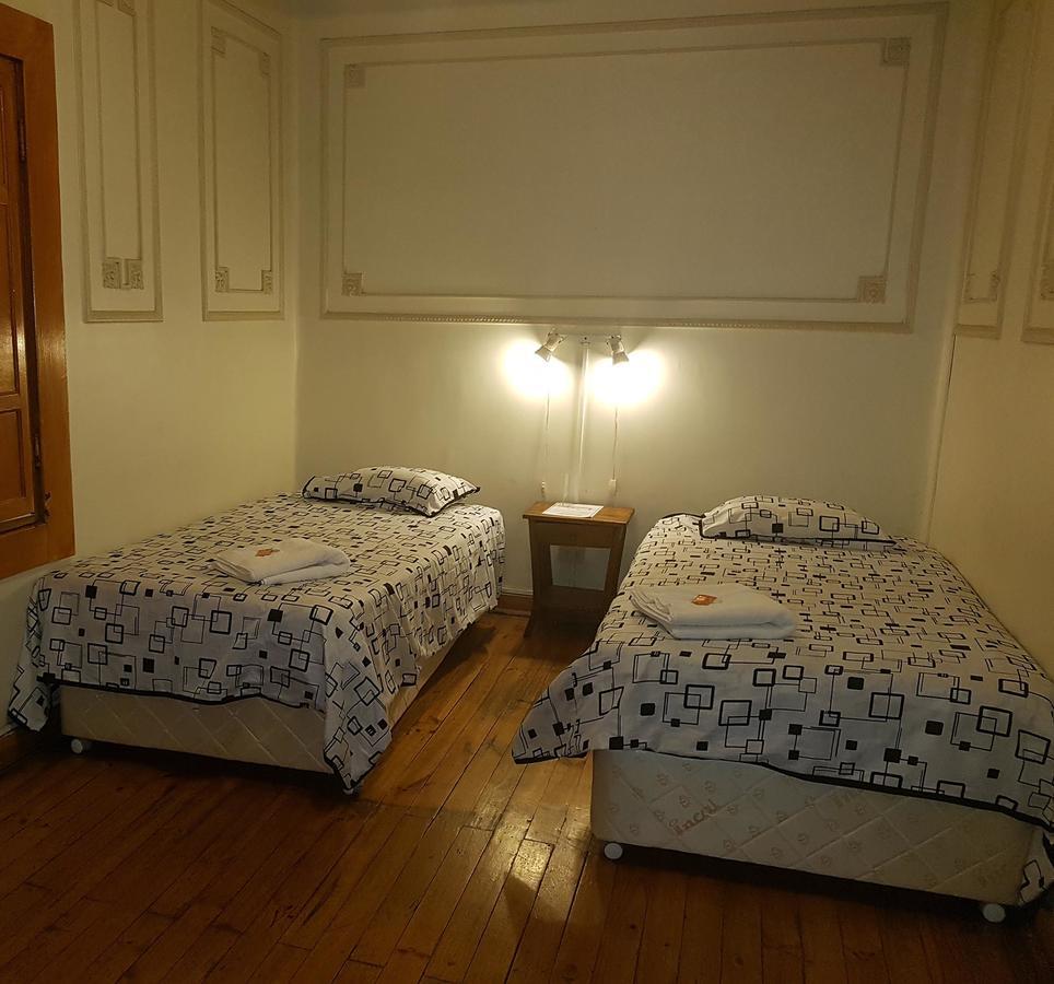 Paris Londres Hotel Santiago del Cile